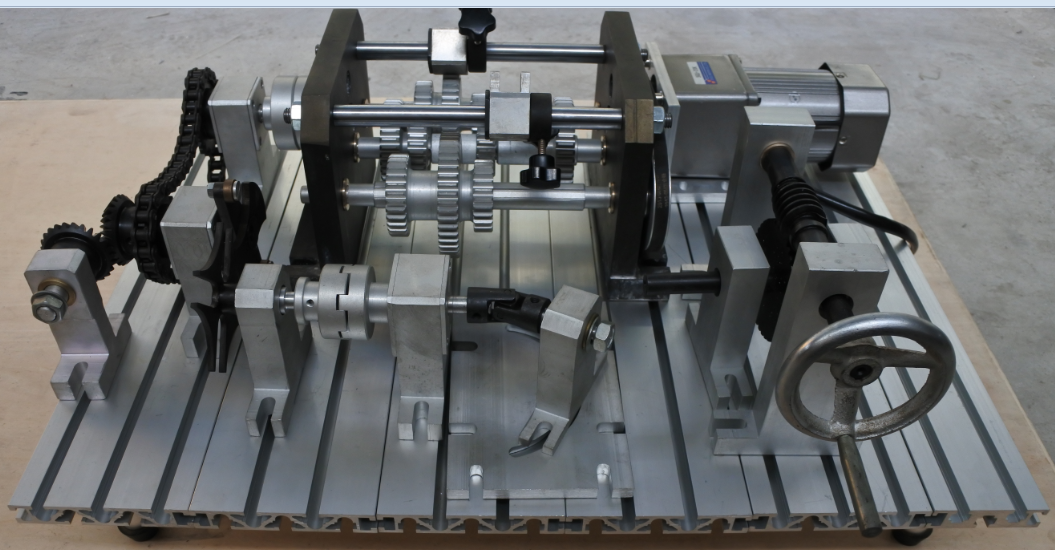 ZLOM-244 机械传动系统创新设计综合实验台